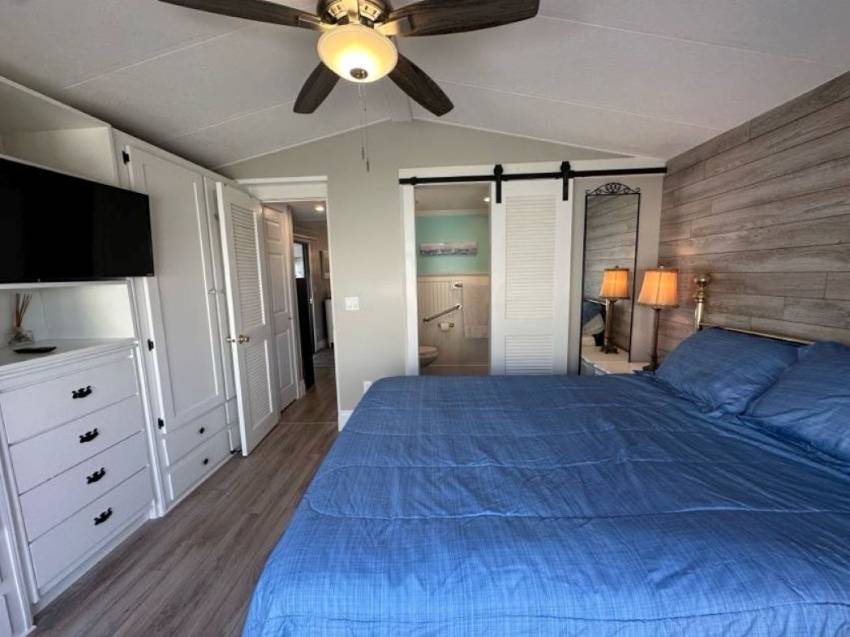 681 Lake Henry a Winter Haven, FL Mobile or Manufactured Home for Sale